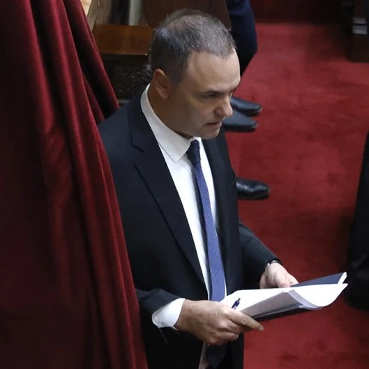 El nuevo millonario, Manuel Adorni, dejaría en breve la jefatura de Gabinete