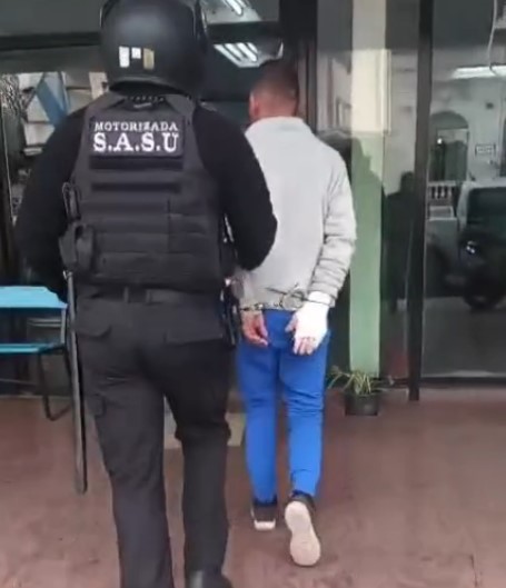 Los sorprendieron robando en 1 entre 68 y 69