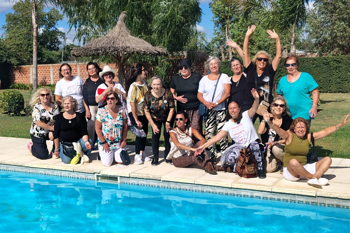 Socias de Circunvalación celebraron el Día de la Mujer en una casa de Campo de Guernica