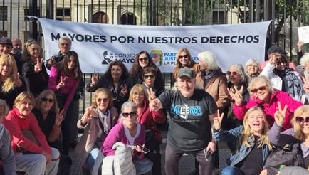 Hoy en La Plata jubilados se convocan a exigir la restitución de medicamentos gratuitos y por los sueldos