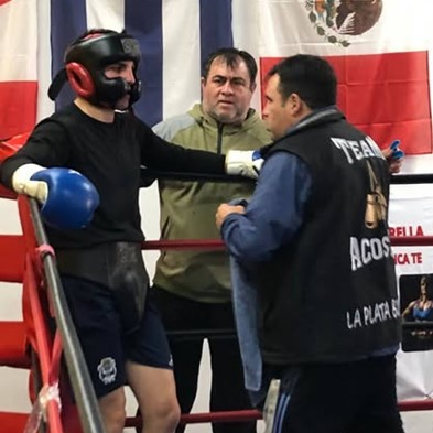 Ayrton Gimenez expone su título frente a un colombiano: Pelea el sábado en la FAB