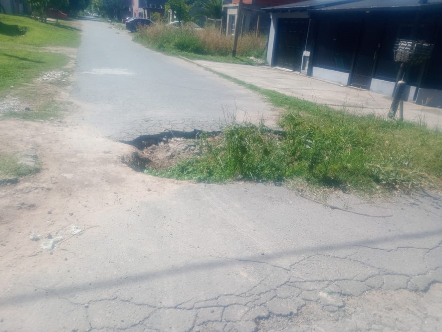 El lamento de una vecina: "Llevamos cinco años de reclamo por un cruce de calle"