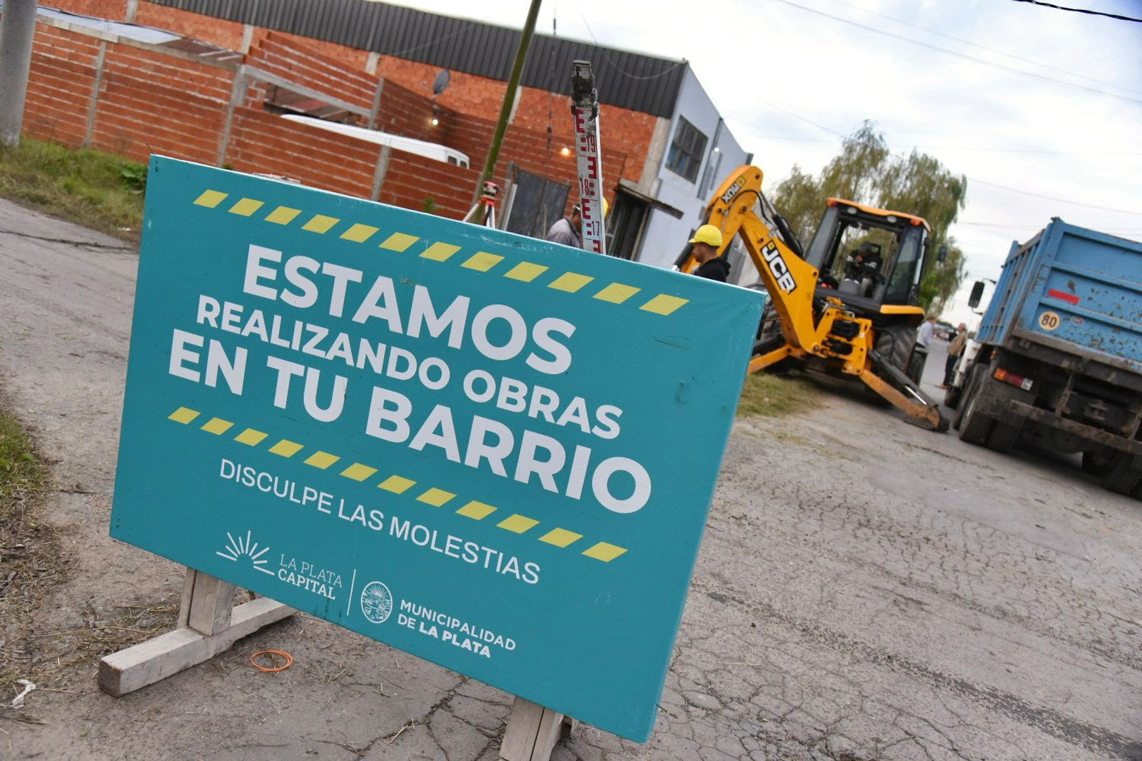 Pavimentación, alumbrado y mejoras en Villa Castells inaguró este miércoles el Intendente