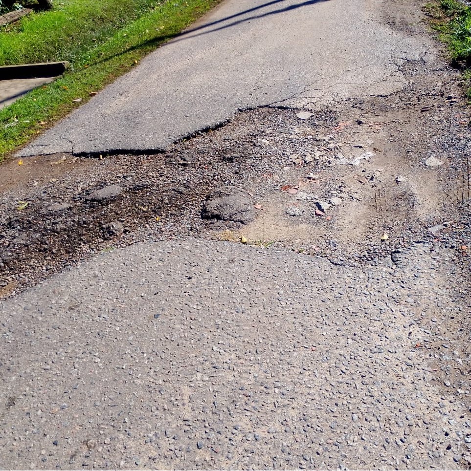 La 610 viene se derrumba por el paso del tránsito pesado por obras en 609