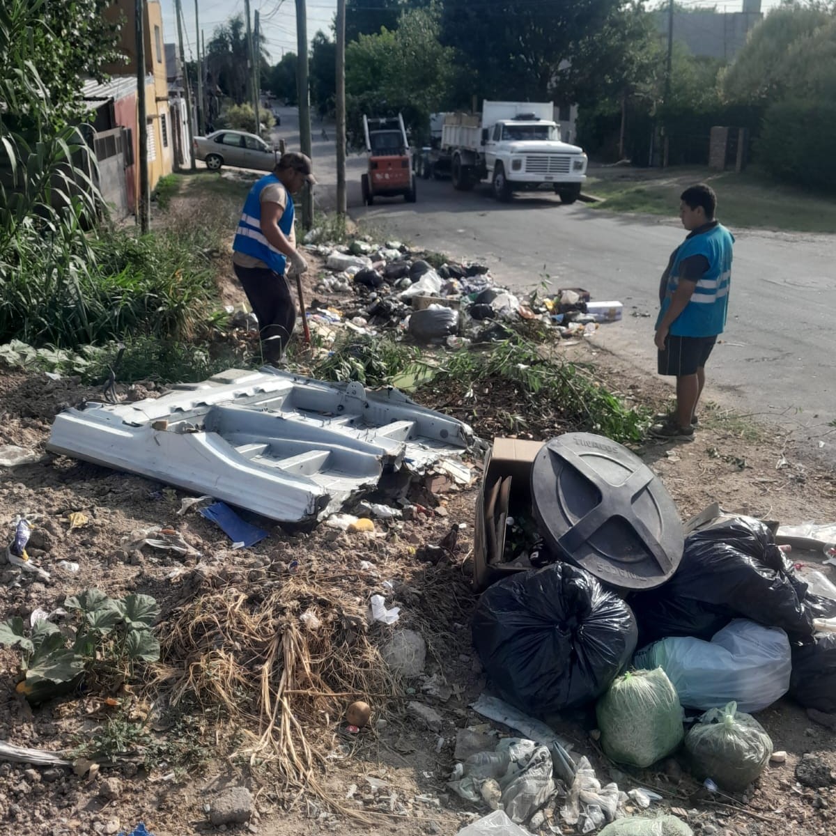 Basural en 74 y 29: Intervino la Delegación para frenar el vuelco de basura