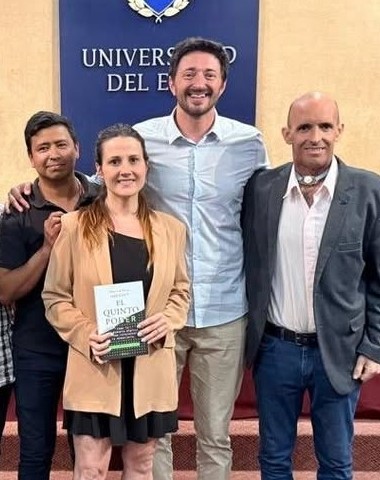 El ex intendente de Pinamar presentó su libro en La Plata
