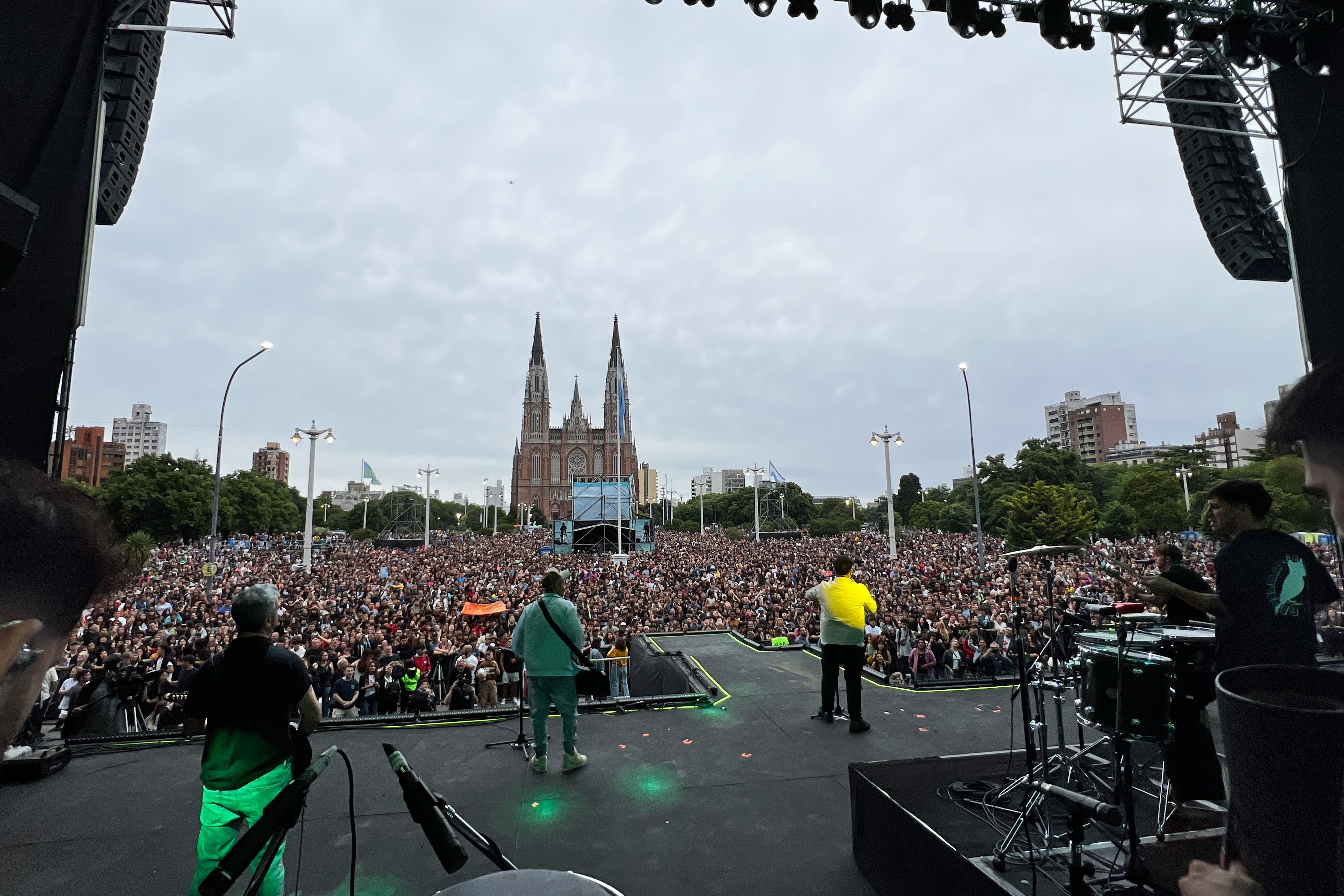 Convocan a bandas locales para tocar en el 143 aniversario de La Plata