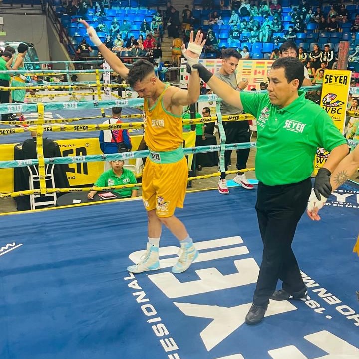 Hugo Aquino ganó su primer pelea del Mundial Amateur en México