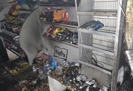 Se incendió el buffet del Albert Thomas: Convocan para el lunes a quienes quieren aportar su ayuda