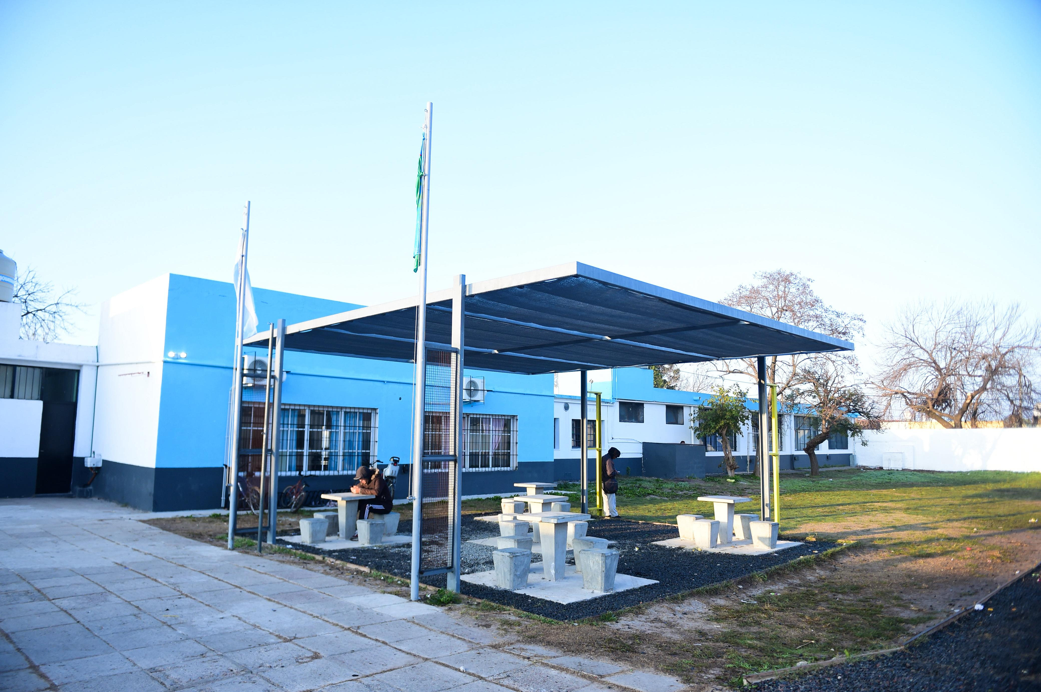 Inauguraron obras en una escuela de Los Hornos