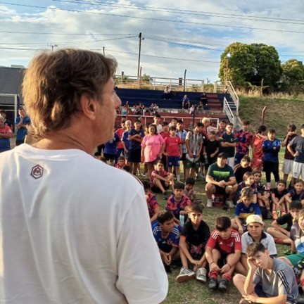 El Profe Luis Martín estuvo en La Plata FC en Gonnet