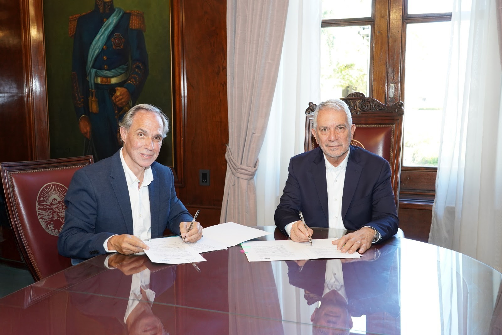 Alak y Arteaga anunciaron obras históricas para La Plata