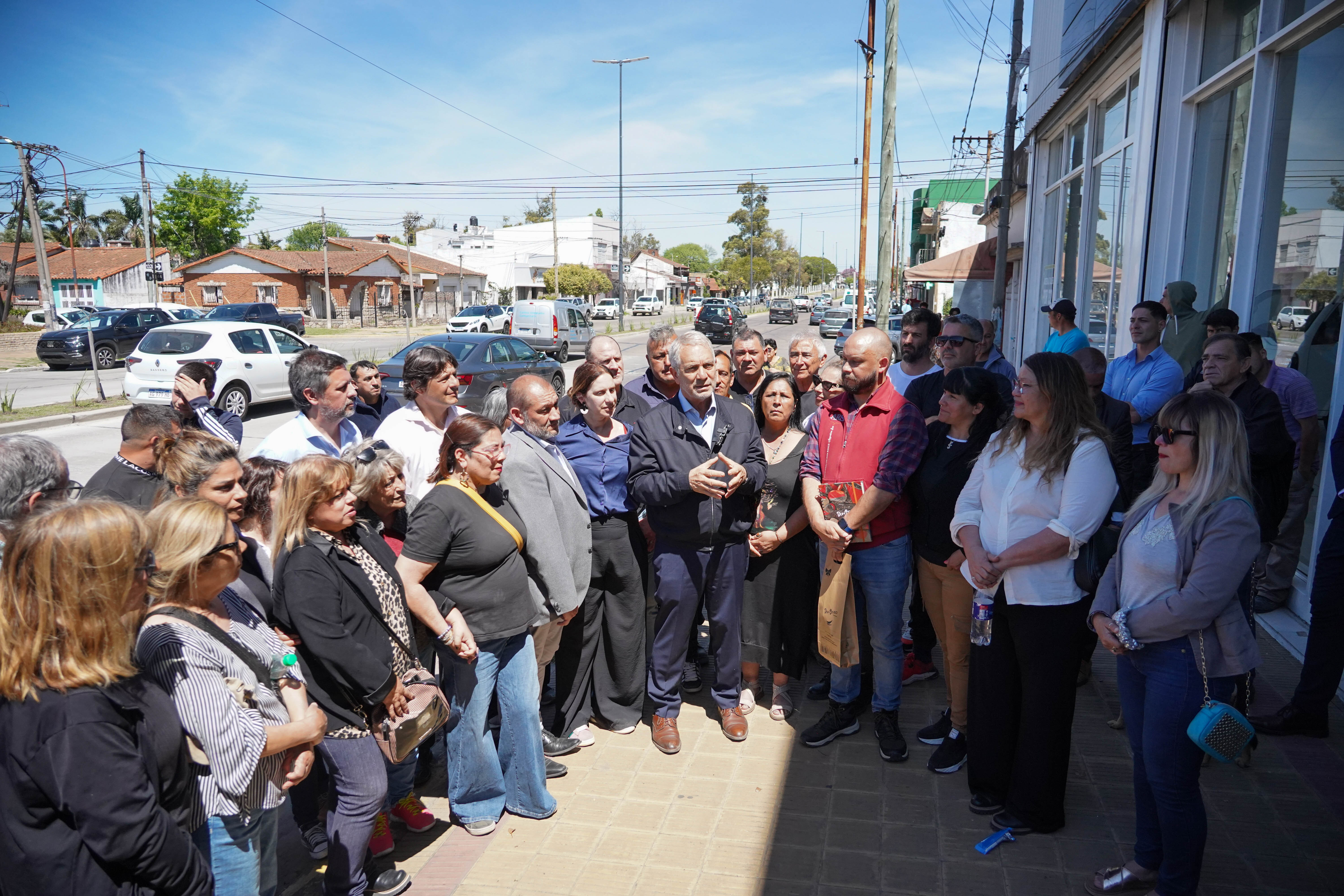 El Intendente inauguró las obras de avenida 44 a la altura de San Carlos
