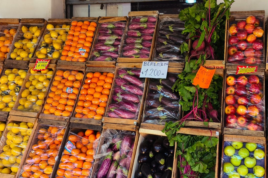 Confirman horarios de verano y promociones en Los Primos