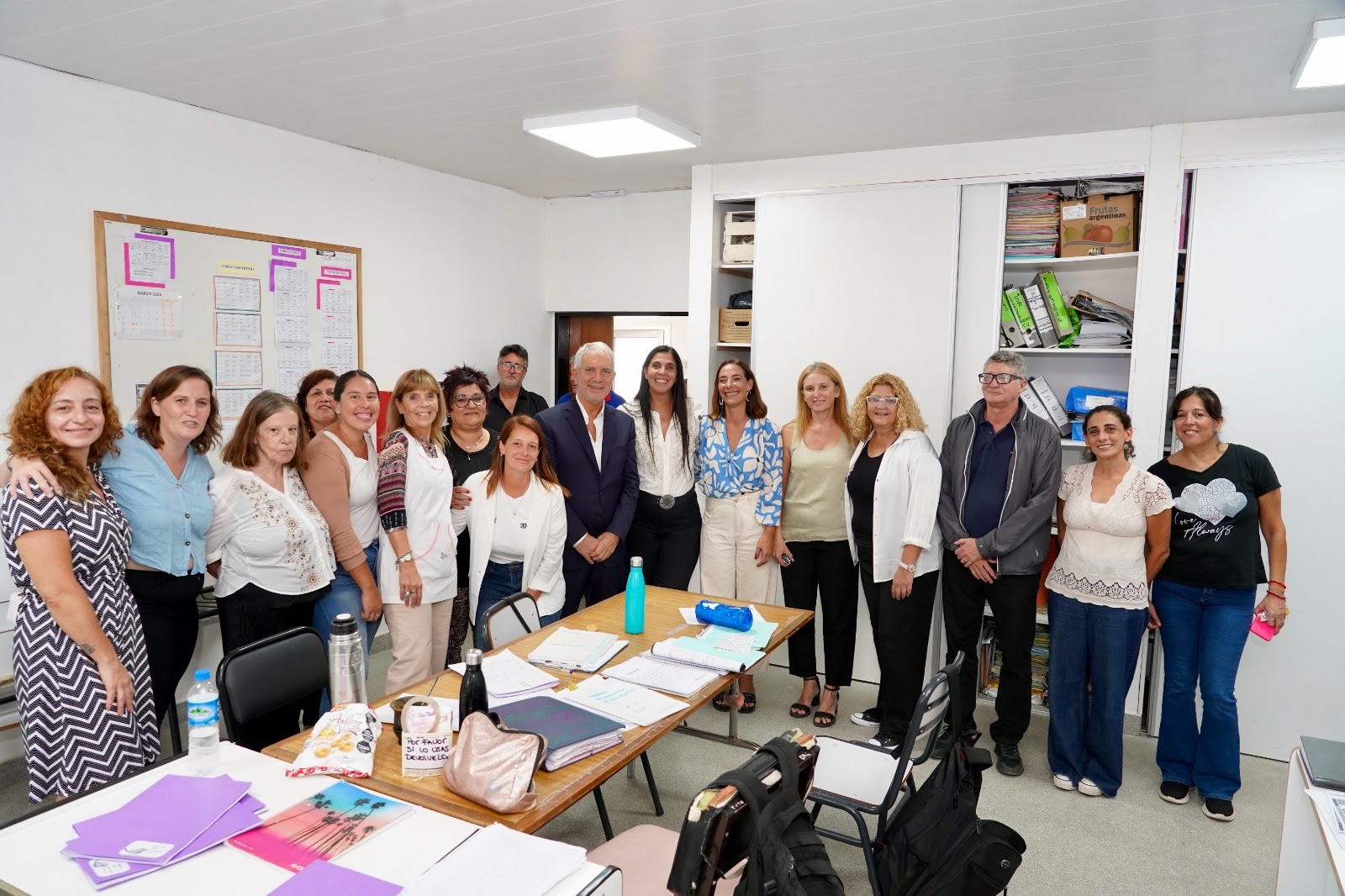 Inversión educativa: La mejoras en escuelas de Villa Elvira alcanzaron a más de 1.400 estudiantes