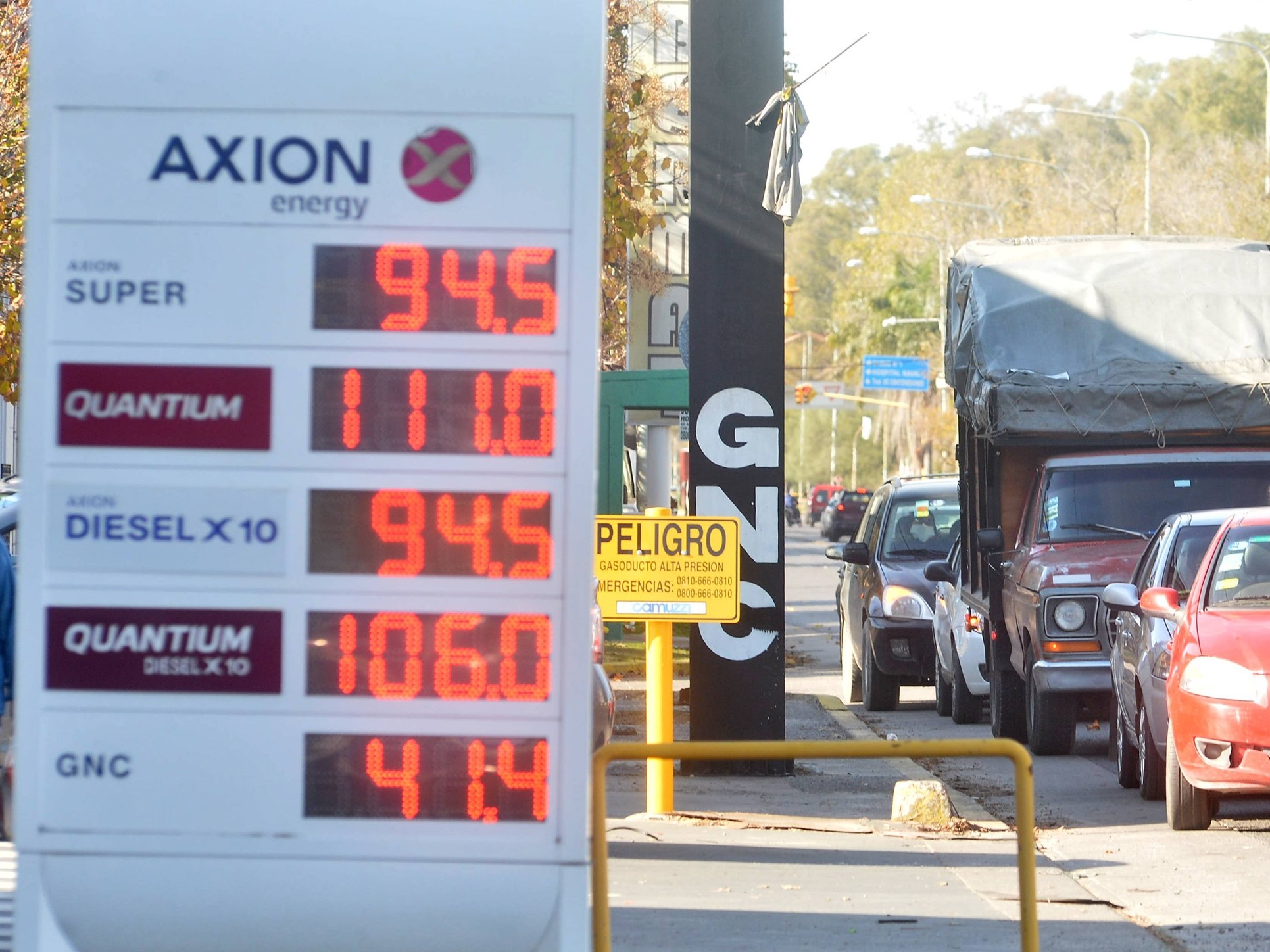 En enero aumenta todo: Las pre pagas, boleto, el cable, la VTV, telefonía y los servicios