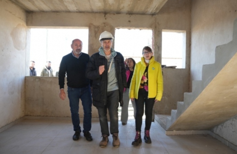 Axel Kicilof retoma obras abandonadas por Nación que desfinanció la obra pública