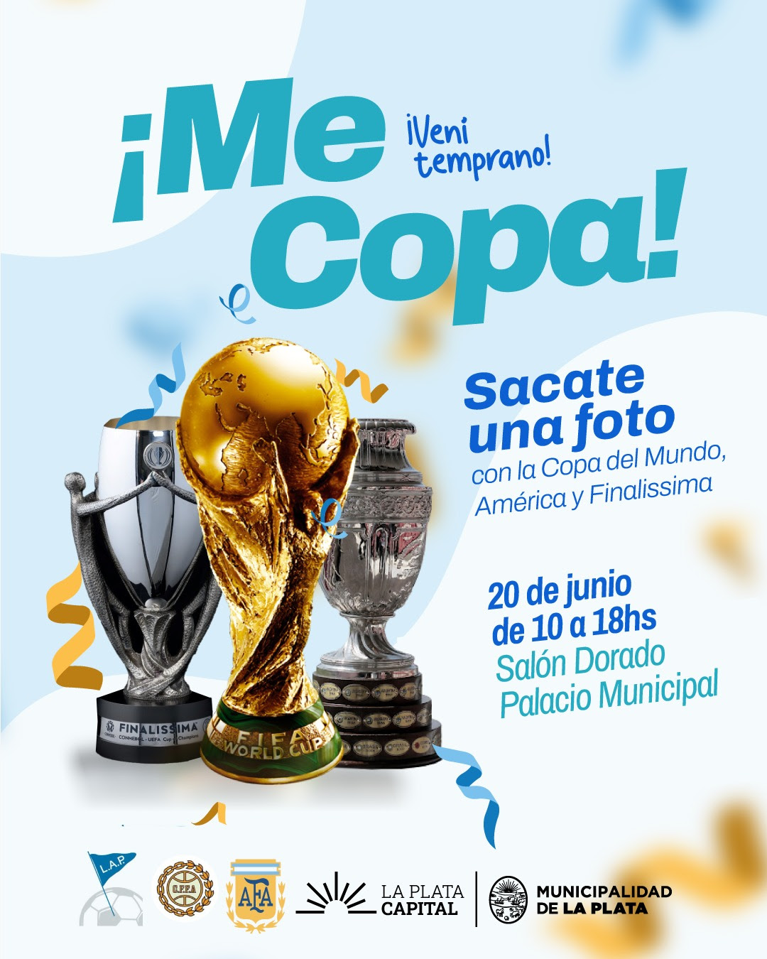 Traen las copas América y de Mundo para sacarte una foto en el Palacio Municipal