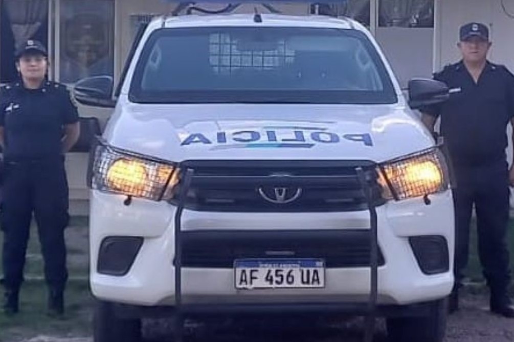 Manosearon a una mujer cuando bajó del micro en San Carlos