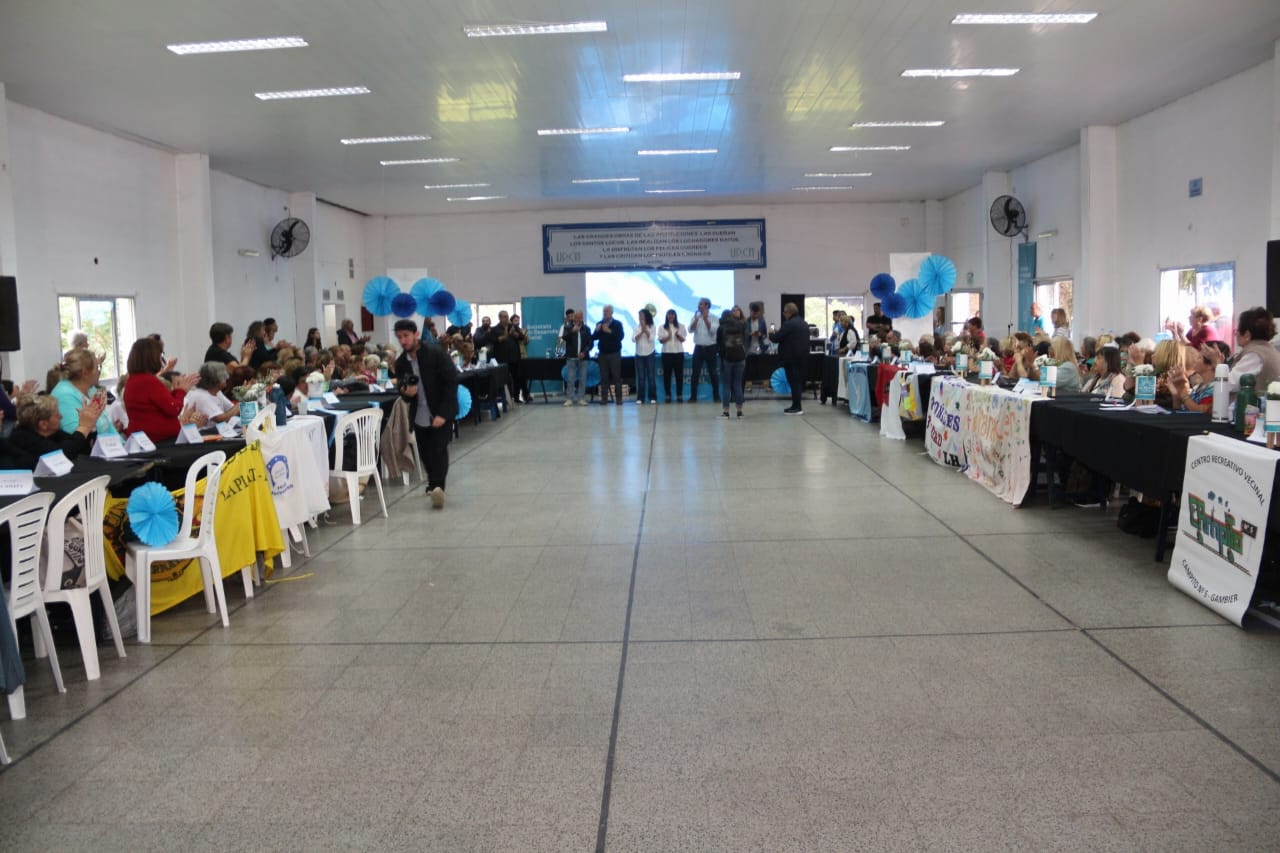 El Municipio conformó el Consejo de Personas Mayores: Acto en UPCN con la presencia de Alak