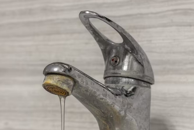 Un barrio sin agua: Piden a ABSA que solucione y al Municipio que se acerque a ayudar a la gente