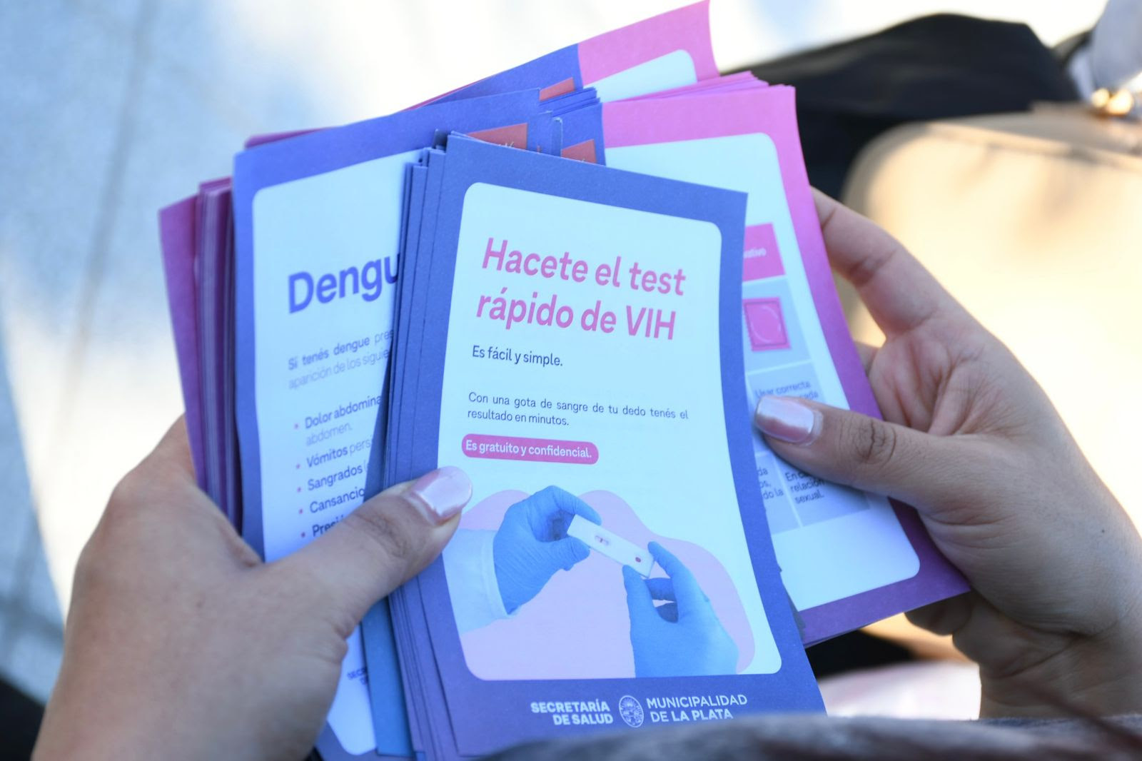 Miércoles de controles de salud y rellenado de planillas ANSES en la Delegación de 25 y 75