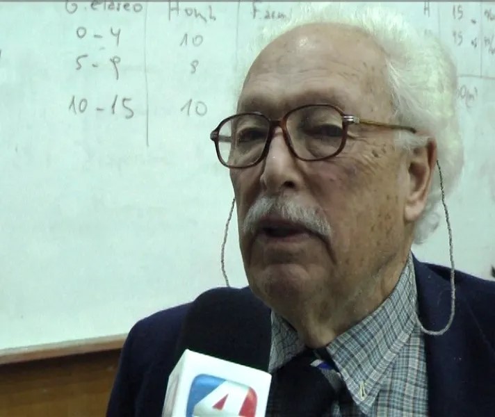 Falleció Teódulo "Tito" Domínguez: Formador de periodistas y creador de la revista platense INFU