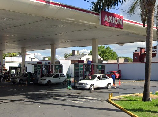 Arrancó mayo con aumentos en el boleto, el gas, los combustibles y el peaje