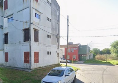Una perdida de agua sin solución en el Barrio UPCN
