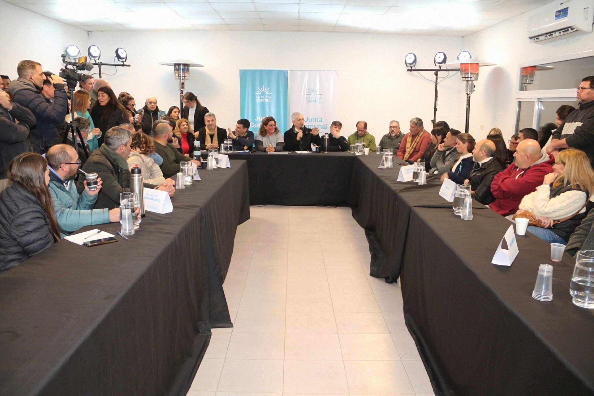 El intendente Julio Alak estuvo en Parque Sicardi