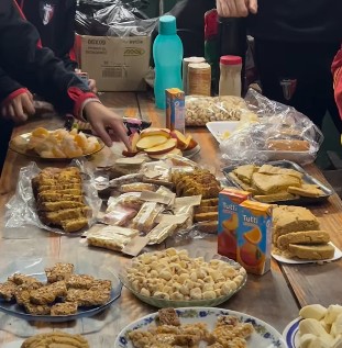 Actividad compartida entre plantel superior y chicos de inferiores en Tricolores