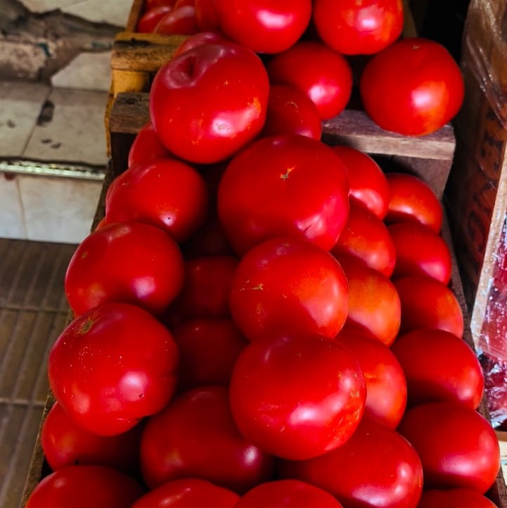 Frutas y verduras de primera calidad para engalanar las fiestas en Los Primos