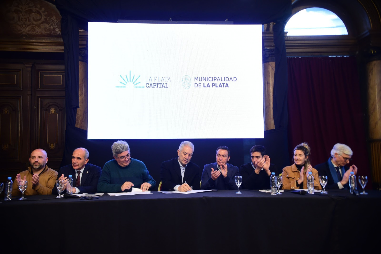 Municipio, Provincia y la UNLP articulan políticas para fortalecer el desarrollo del cinturón verde local