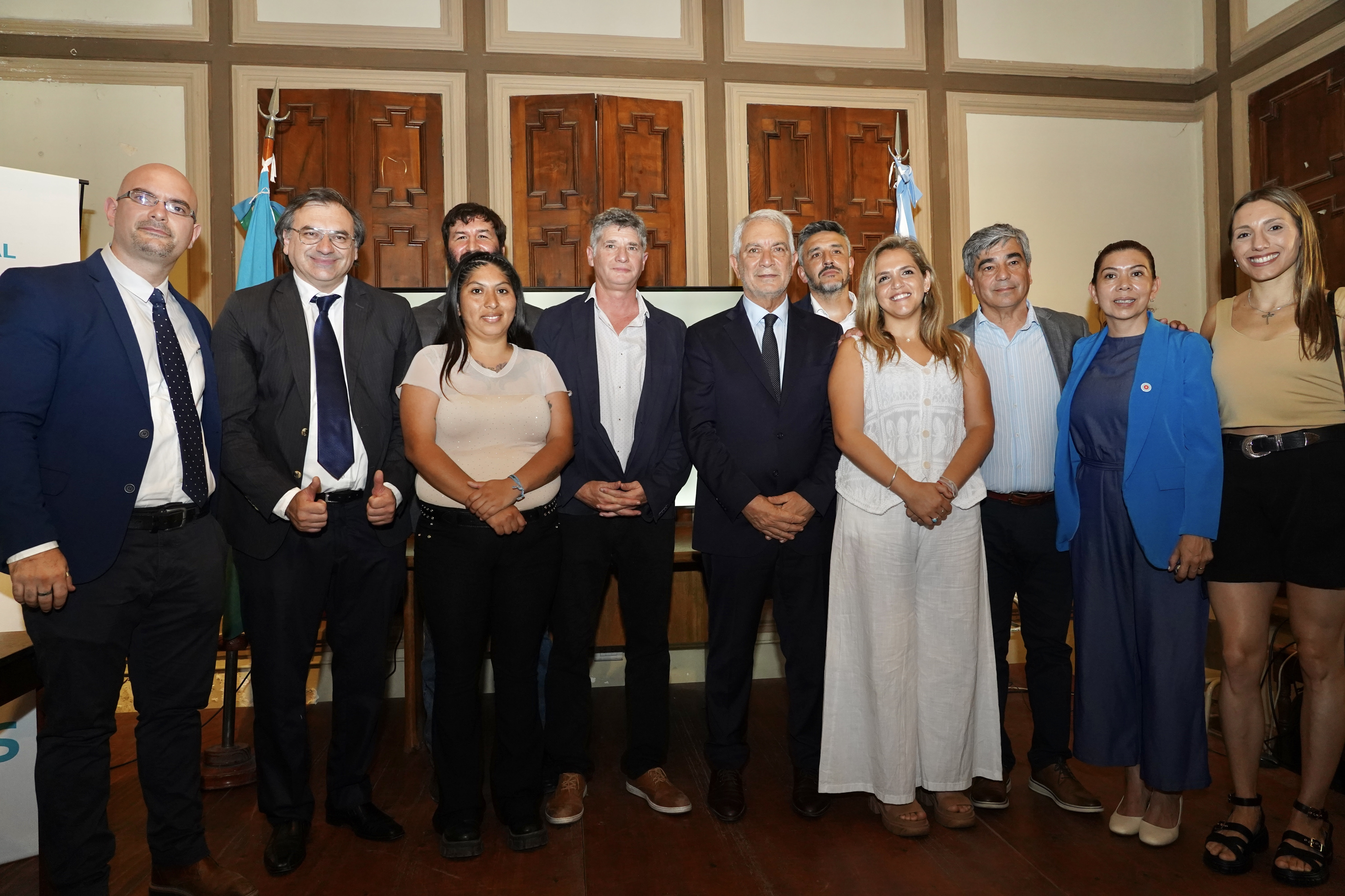 Alak tomó juramento a los nuevos consejeros escolares de La Plata