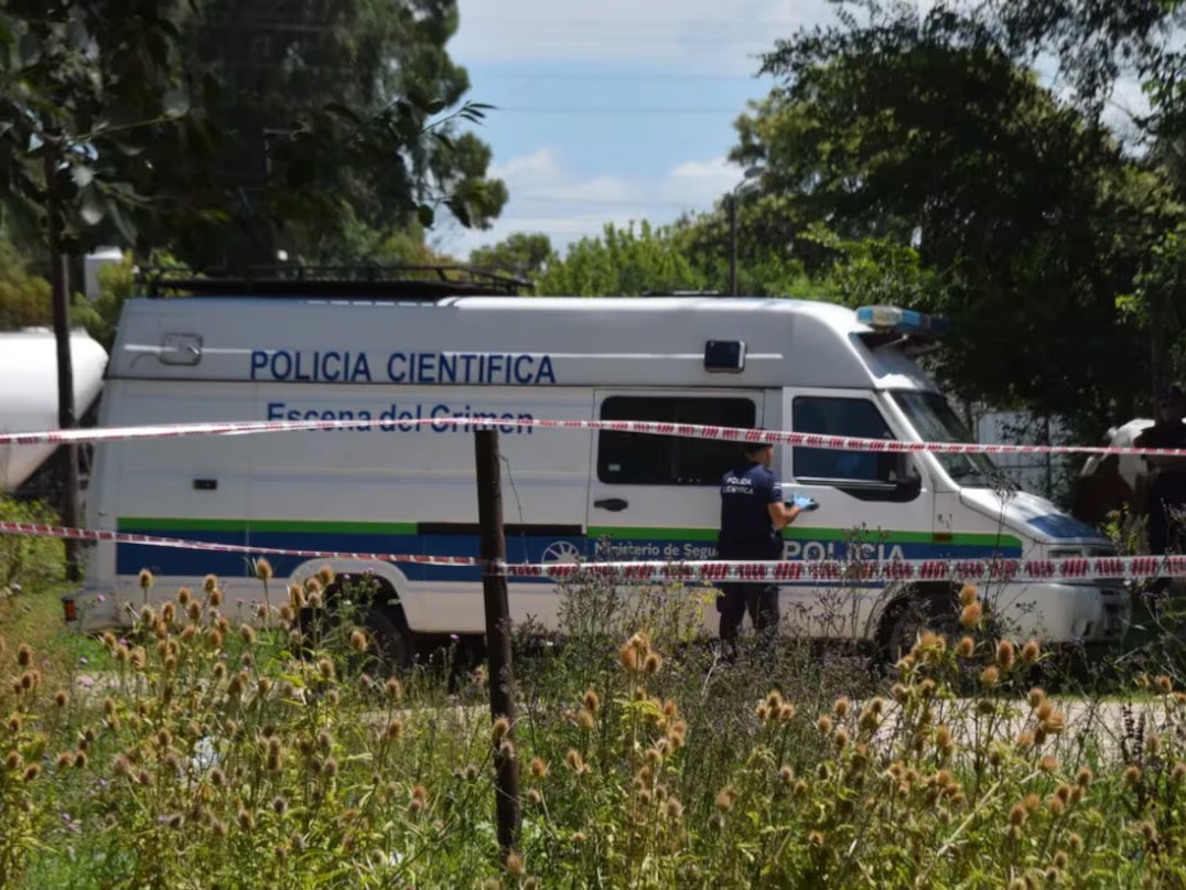 Conmocion en Berisso por la aparición de un cadaver degollado