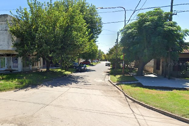 Un barrio sometidos por vecinos violentos pide ayuda