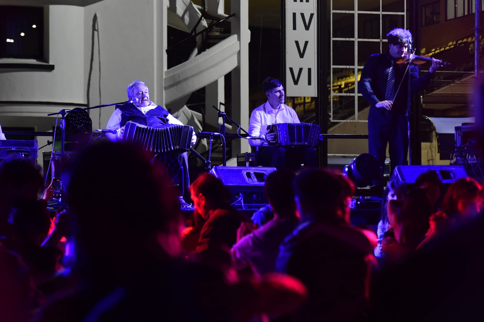 El Hipódromo se llenó de tango