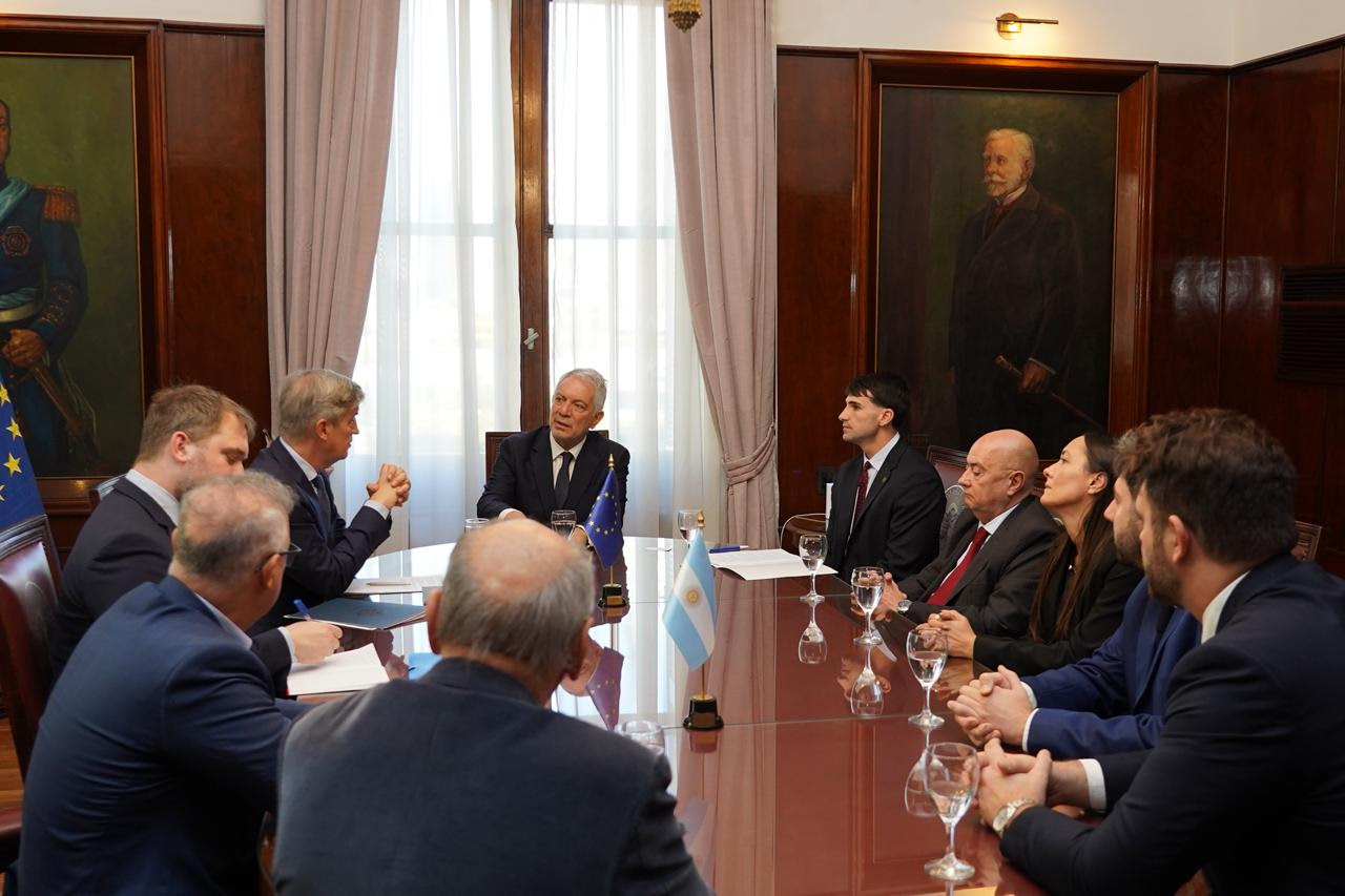 Alak y el embajador de la Unión Europea impulsan una agenda de innovación para La Plata