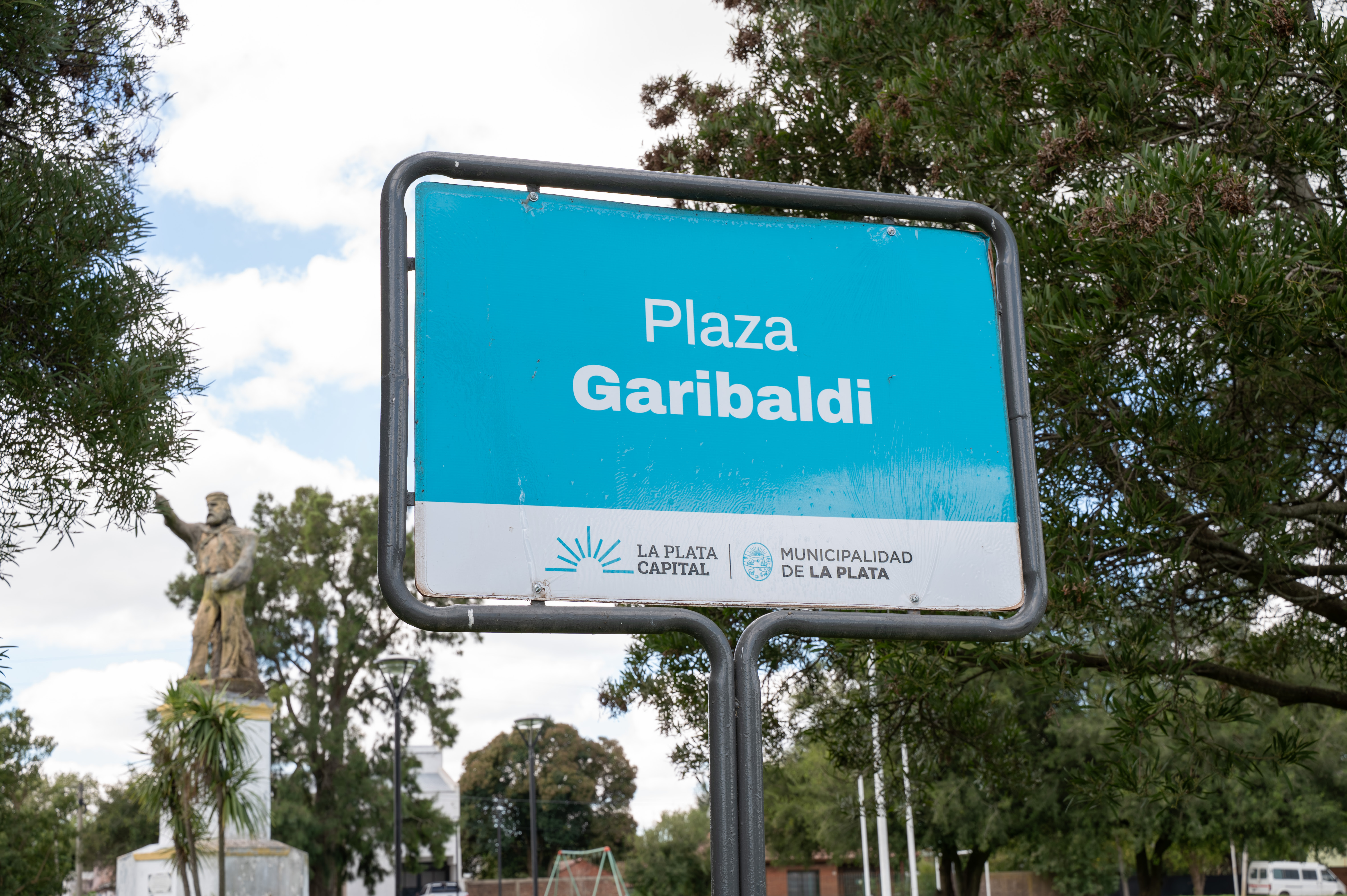 Sicardi y Garibaldi celebran su 138 aniversario con una gran fiesta en la plaza