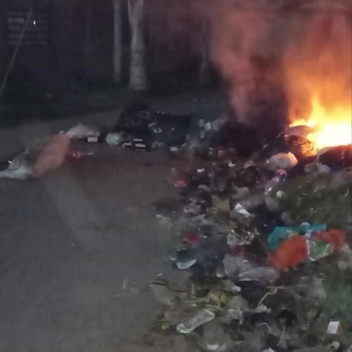 Prendieron fuego basurales el domingo por la noche
