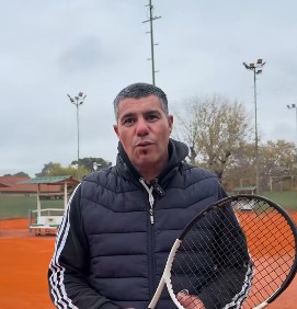 Distinguirán a un tenista senior que viajará al exterior a representar al país