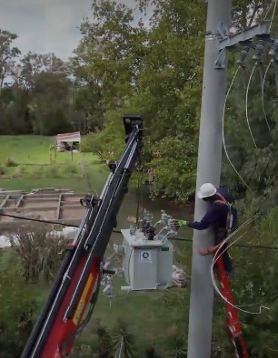 Vecinos de Villa Alba llevan desde el martes sin el servicio de energía eléctrica