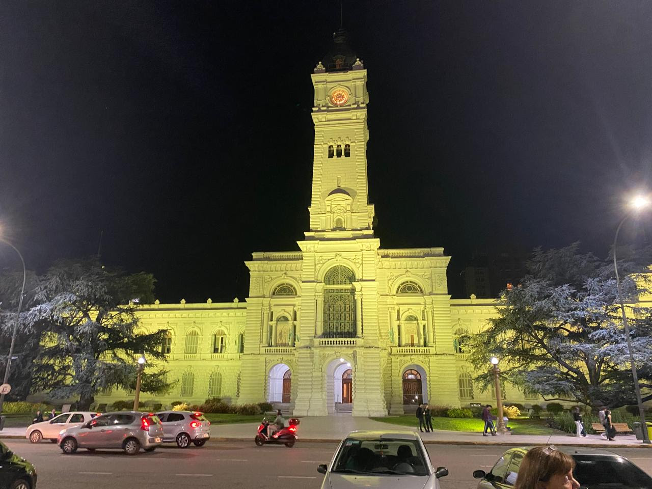 La Plata conmemora la Semana de la Endometriosis con charlas, arte y acciones de concientización