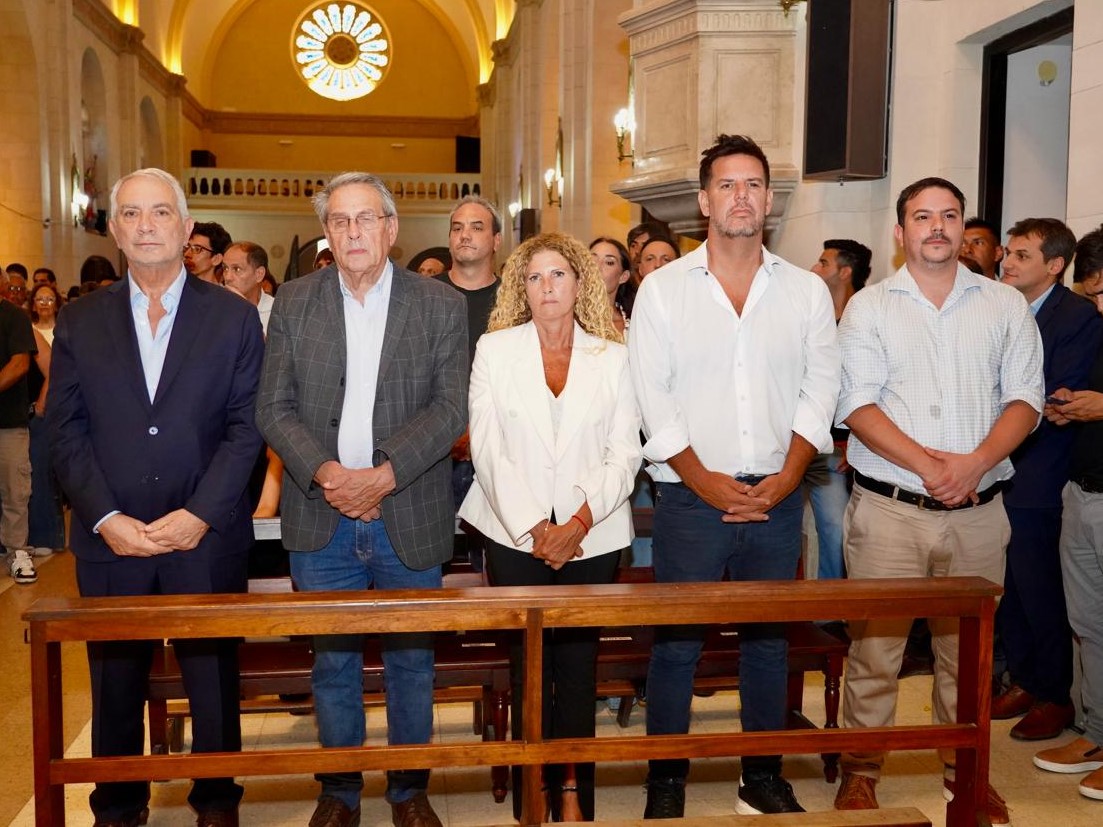 Alak participó de la misa por los 80 años del triunfo electoral de Juan Domingo Perón