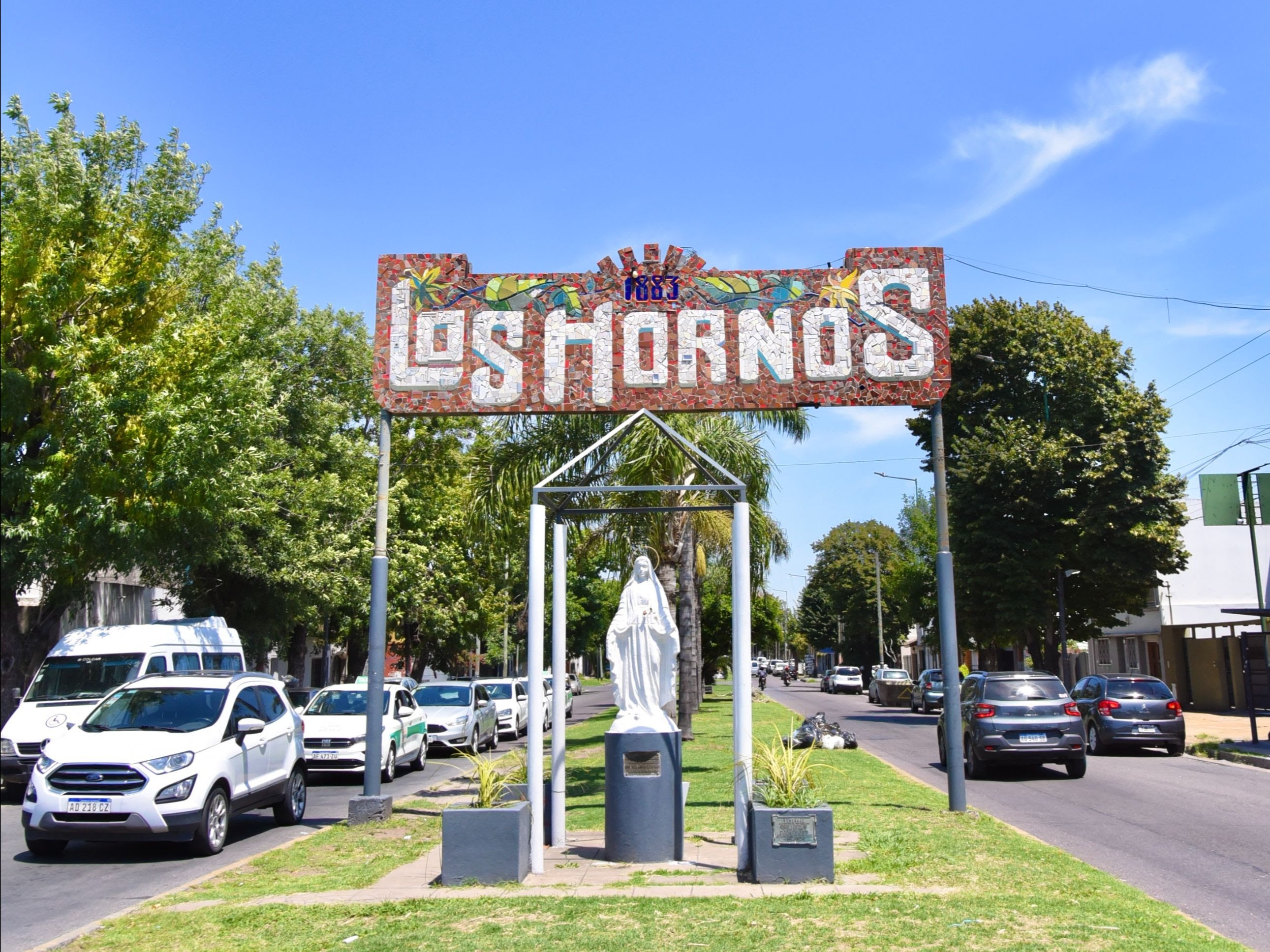 Los Hornos celebra su 143 aniversario con desfiles, ferias y un festival artístico