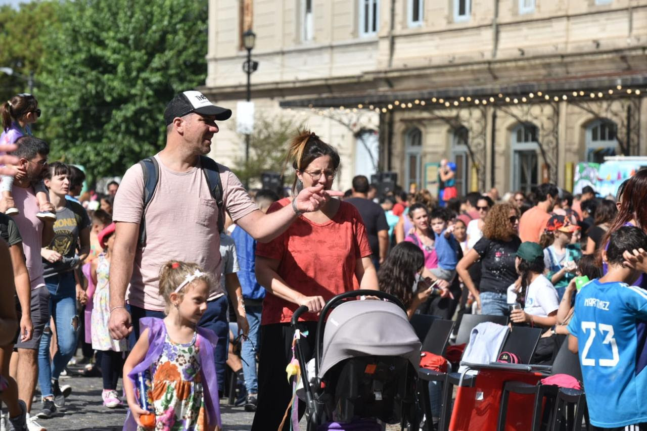 Carnaval, música, cine y más: presentan la agenda cultural del fin de semana en La Plata