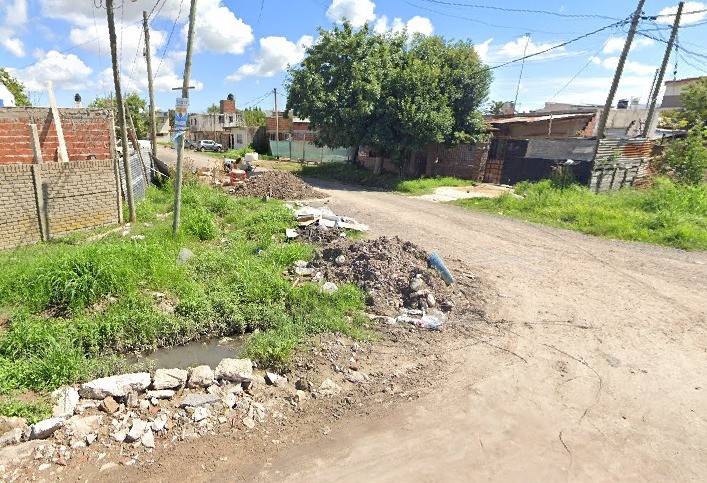 Infinidad de pedidos de un barrio postergado de Berisso junto a La Plata