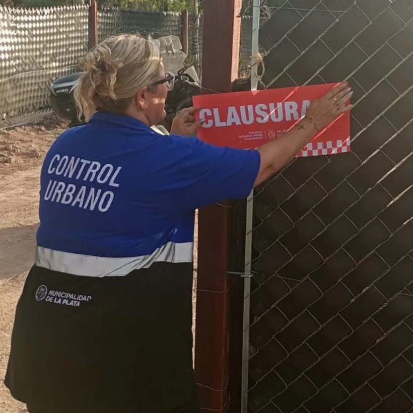 El Municipio desactivó varias fiestas clandestina: En Villa Elvira terminó con pelea