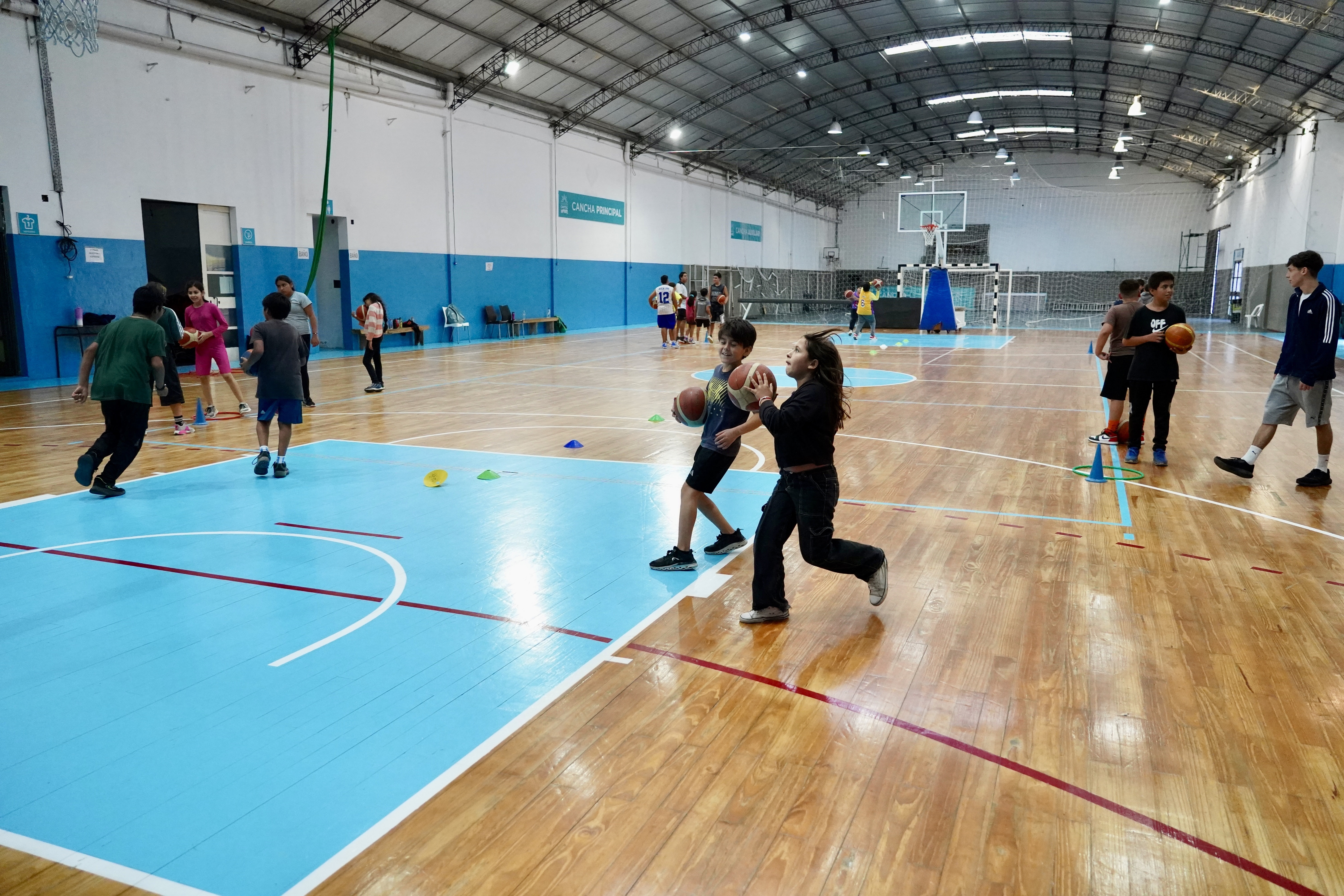 El Municipio ofrece actividades gratuitas para promover la recreación y la actividad física