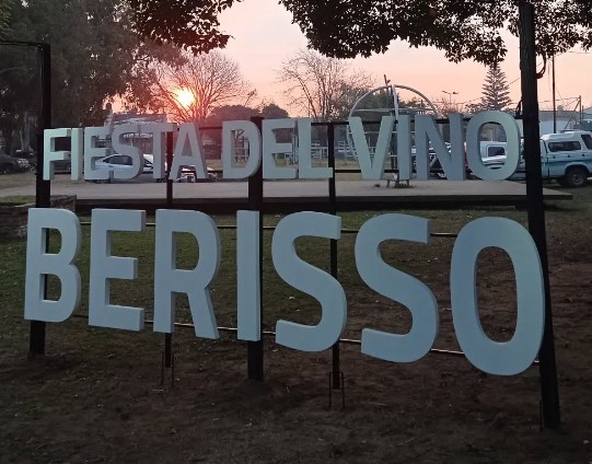 Atendé borrachín que te va a gustar: El viernes comienza la fiesta del Vino de la Costa en Berisso